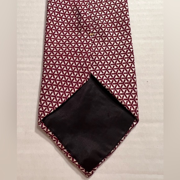 Oscar de la Renta 100% Silk Formal Holiday Red Pattern Tie Business Professional - Picture 4 of 6